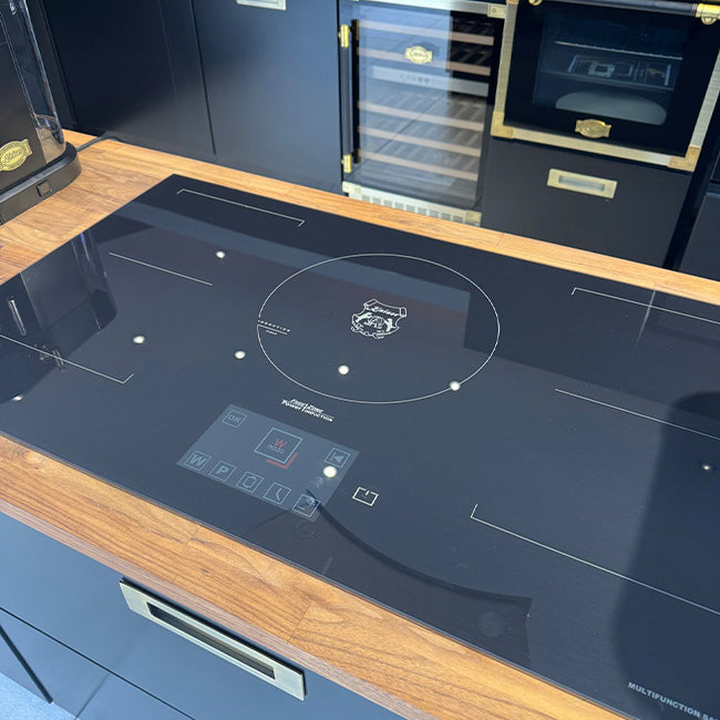 La Perle Noire Electric Oven, 90cm Induction Hob & Cooker Hood Bundle (Black Moire)