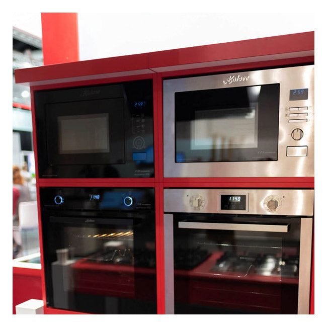 Avantgarde Pro Built In 900W Microwave Oven (Black)